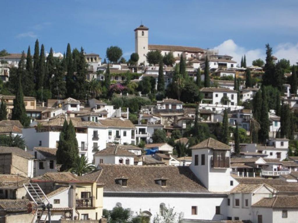 Alojamientos Alhambra Granada Exterior foto